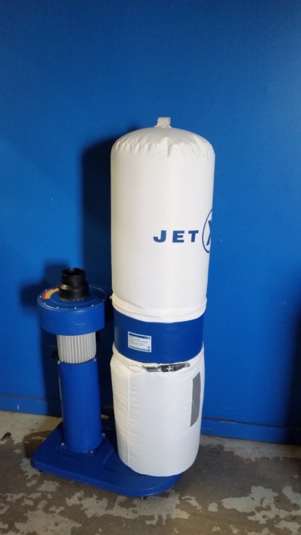 Jet dust collector